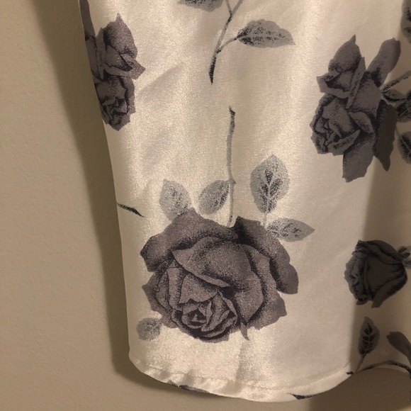 90s Le Chateau satin collared rose print blouse - Picture 4 of 9